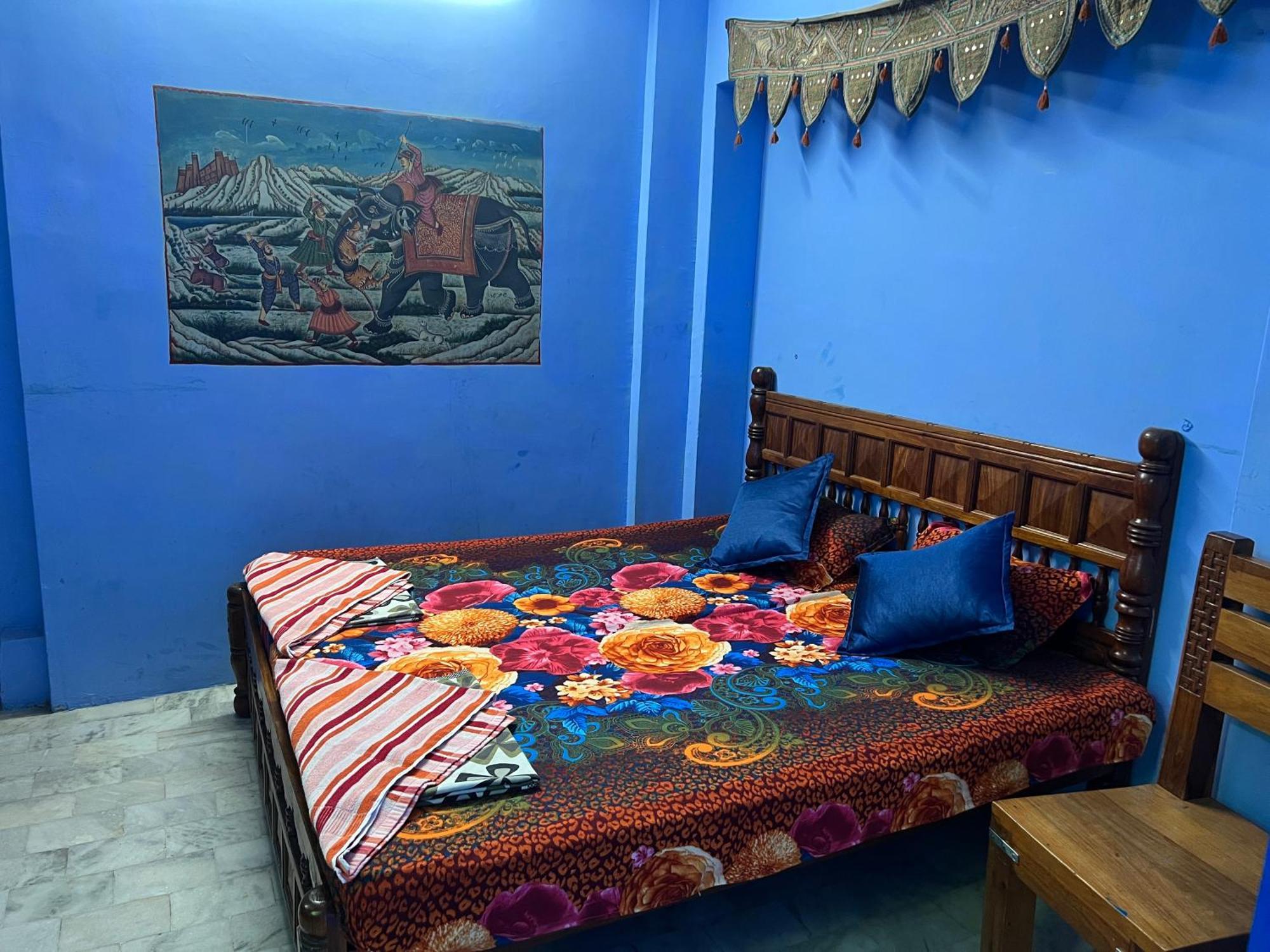 Cosy Homestay *